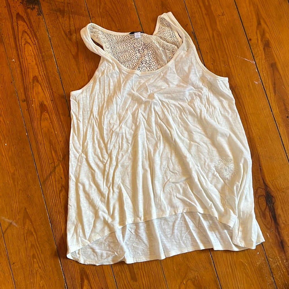 Beautiful tank top!